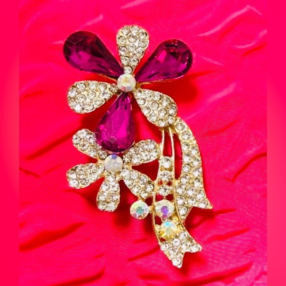 Elegant Gold and Fuschia Floral Brooch